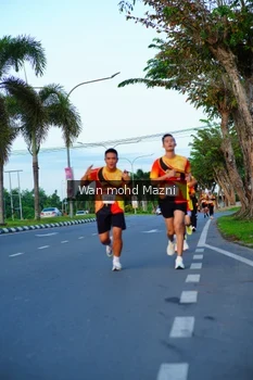 Runner Photo 2323158