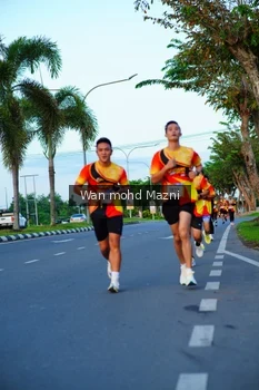 Runner Photo 2323176