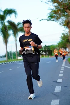 Runner Photo 2323216