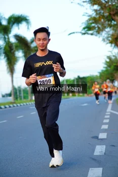 Runner Photo 2323217