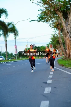 Runner Photo 2323231