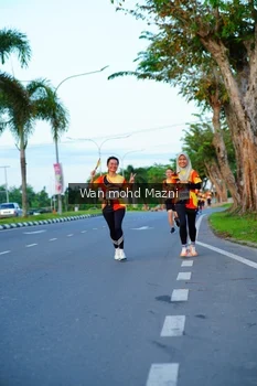 Runner Photo 2323232