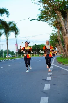 Runner Photo 2323243