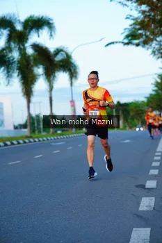 Runner Photo 2323251