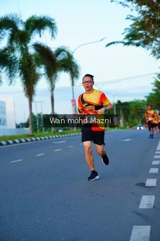 Runner Photo 2323253