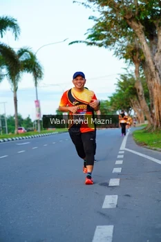 Runner Photo 2323358