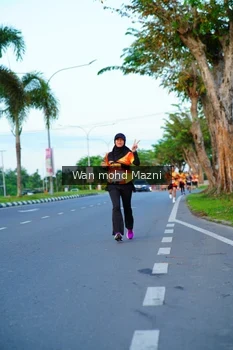 Runner Photo 2323376