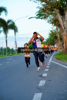 Runner Photo 2323513