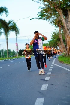 Runner Photo 2323515