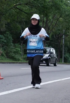Runner Photo 2323966