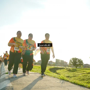 Runner Photo 2325910