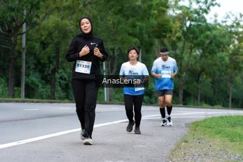 Runner Photo 2326201