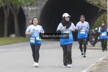 Runner Photo 2326537
