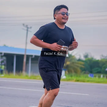 Runner Photo 2327178
