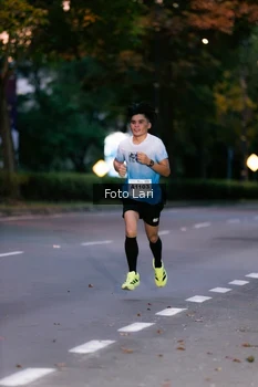 Runner Photo 2328372