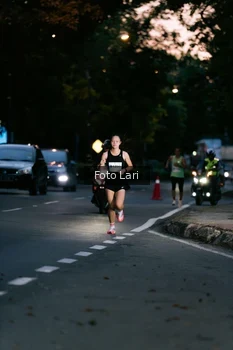 Runner Photo 2328425