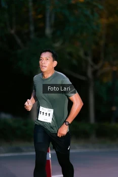 Runner Photo 2329211