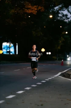 Runner Photo 2329456