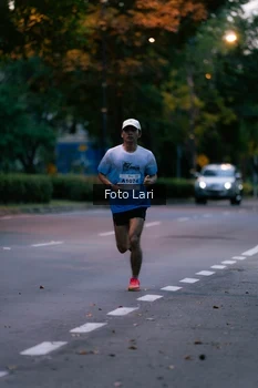 Runner Photo 2329602