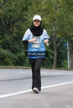 Runner Photo 2332801