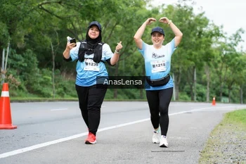 Runner Photo 2333030