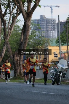 Runner Photo 2333491