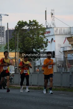 Runner Photo 2333496