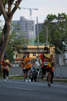 Runner Photo 2333497
