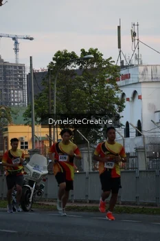 Runner Photo 2333507
