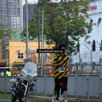 Runner Photo 2333512