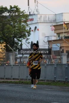 Runner Photo 2333514
