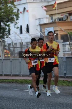 Runner Photo 2333528