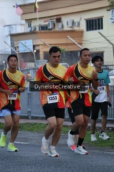 Runner Photo 2333533
