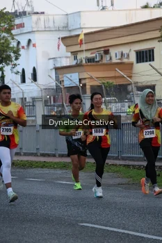 Runner Photo 2333540