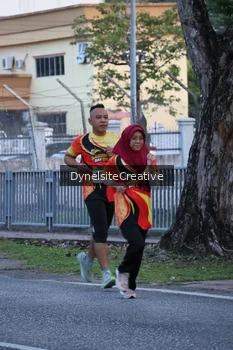 Runner Photo 2333543