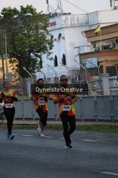 Runner Photo 2333551
