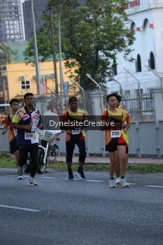 Runner Photo 2333563