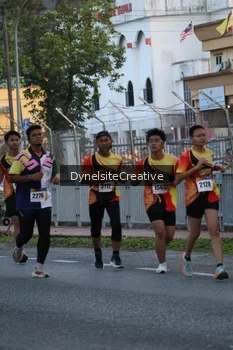 Runner Photo 2333569
