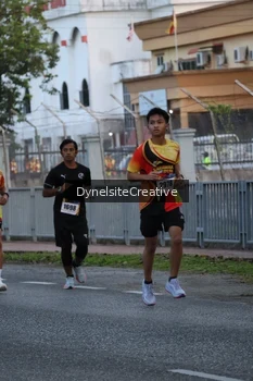 Runner Photo 2333575