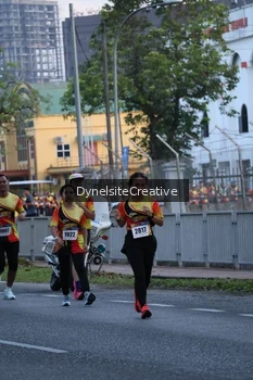 Runner Photo 2333602