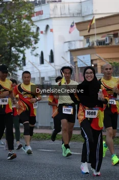 Runner Photo 2333619