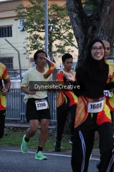 Runner Photo 2333629