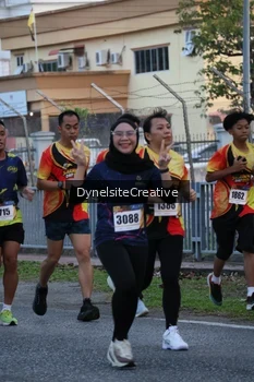 Runner Photo 2333630