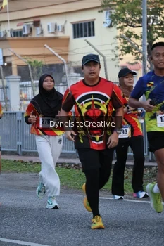 Runner Photo 2333634