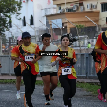 Runner Photo 2333711