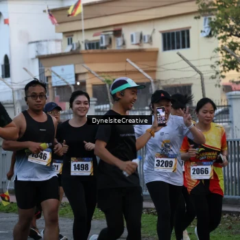 Runner Photo 2333759