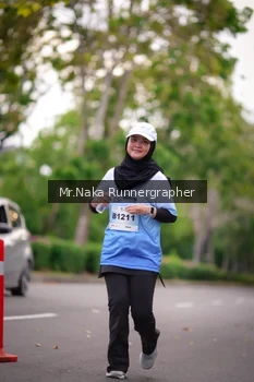 Runner Photo 2333896