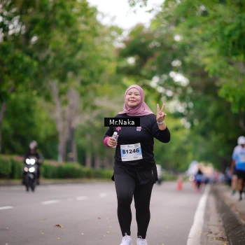 Runner Photo 2334411
