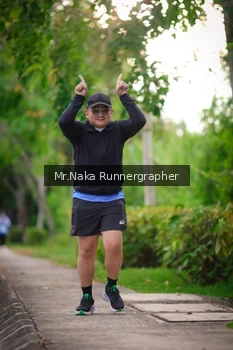 Runner Photo 2334444