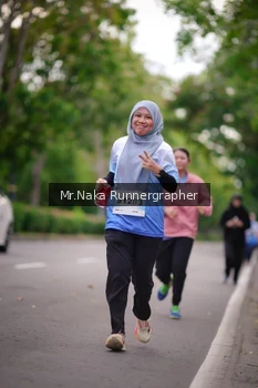 Runner Photo 2334511